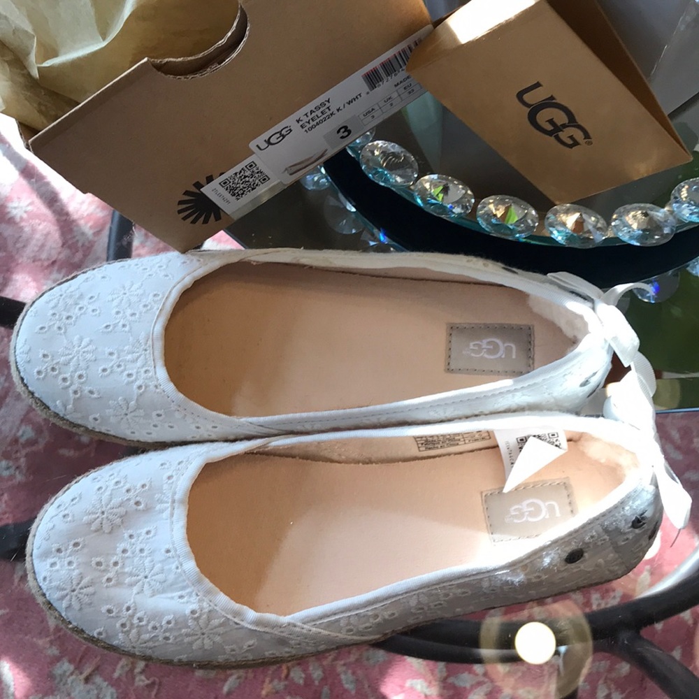 Ugg white eyelet  Girls Shoes